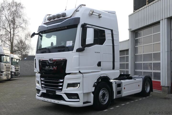 Standard-SZM MAN TGX 18.510 | Retarder | 2Tanks | 530656Km | 202...