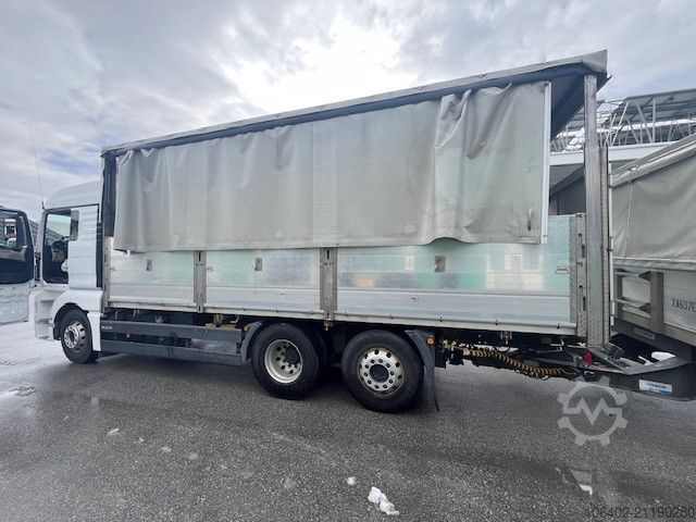 Kipper LKW MAN TGX 26.470 6x2-4 BL Zweiseitenkipper mit Hänger
