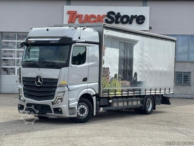 Flatbed truck with tarp  Actros 1836 L Curtainsider