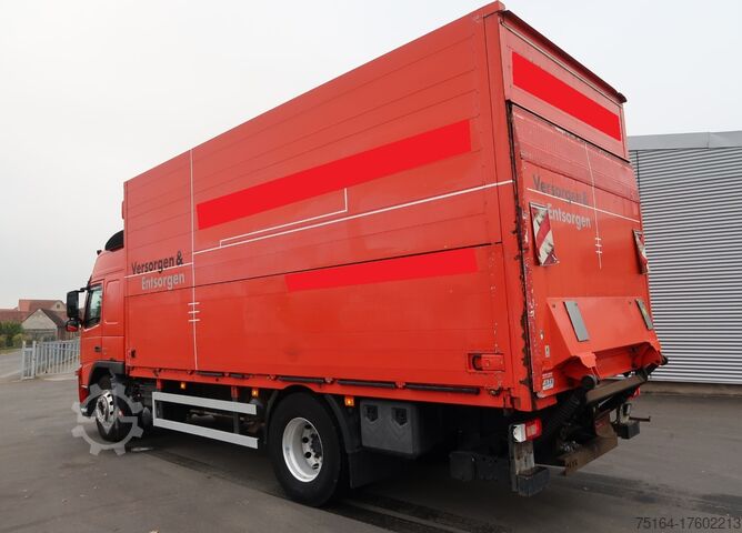 LKW mit Getränkeaufbau Volvo FM 370 4x2