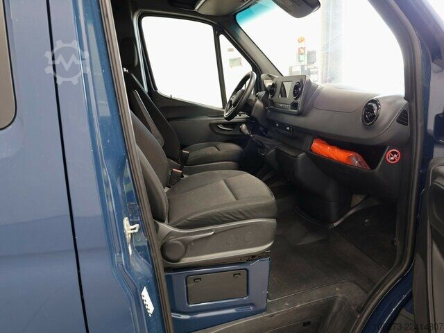 Van Mercedes-Benz Sprinter 215CDI DOKA,3.250mmRadstand,MBUX