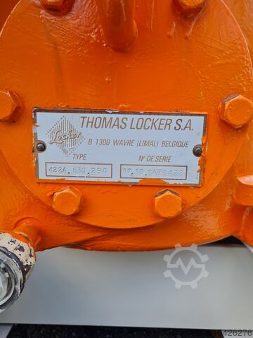 Screener Locker 422A  AL . LS