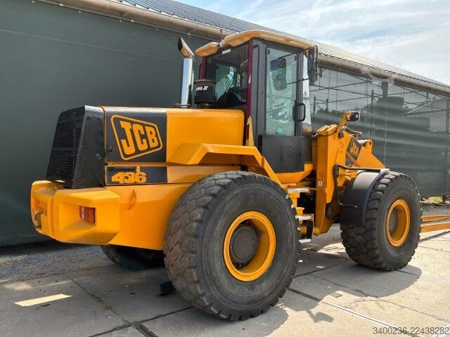 Lader JCB 436HT