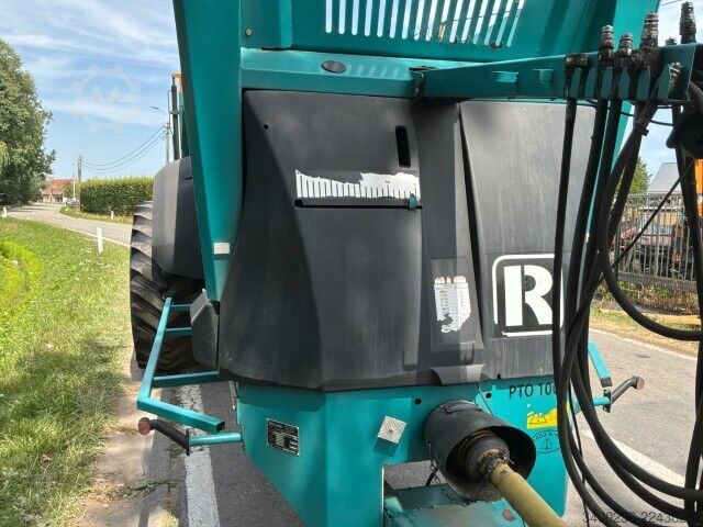 Düngerverteiler Rolland 5517