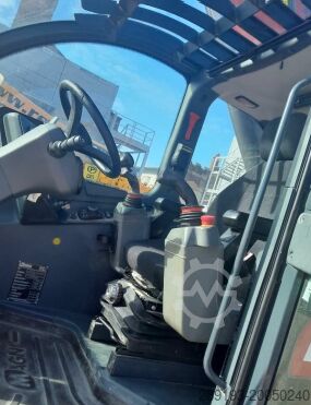 Telescopic arm forklift MAGNI RTH 5.21 Smart