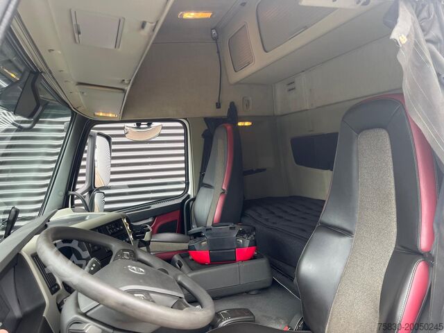 Loading platform Volvo FM420 4x2 / PALFINGER 18502 - 17 mtr / CRANE / ...