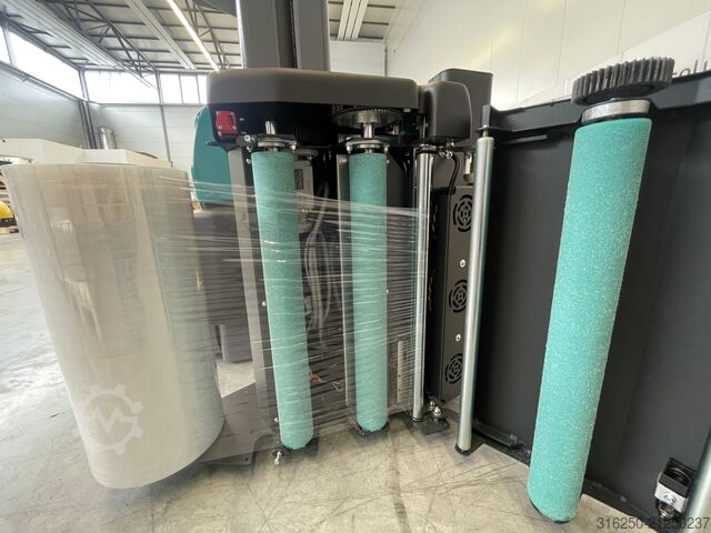 Mobiler Stretchwickler mit Fernbedienung ATLANTA - automatisches Folienanlegen NEOS 120-400% PreStretch