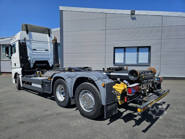 Roll-off tipper truck MAN TGX 26.460 BL 6x2 Nachlauflenkachse