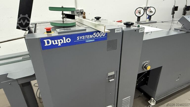 Broschürenfertigungssystem Duplo System5000