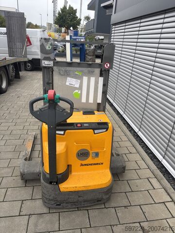 Palettenstapler Jungheinrich EJC 214b Lithium