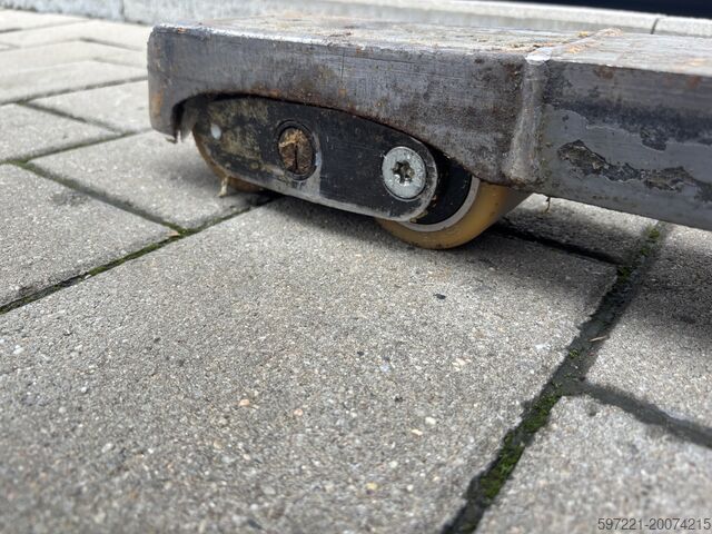 Palettenstapler Jungheinrich EJC 214b Lithium