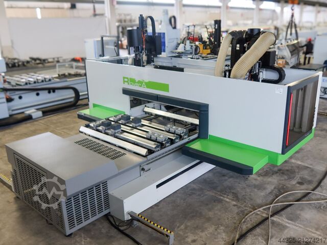 Bearbeitungszentrum mit Kantenverleimung BIESSE ROVER A 1842 EDGE