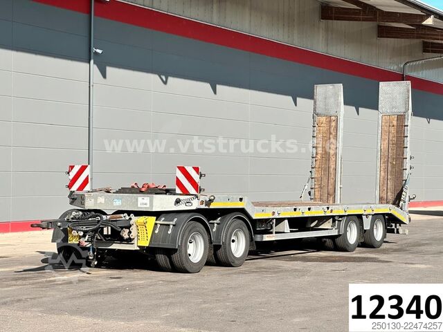 Low loader trailer MÖSLEIN TA 4 4.Achs Tieflader SAF RAMPEN *WIE NEU*