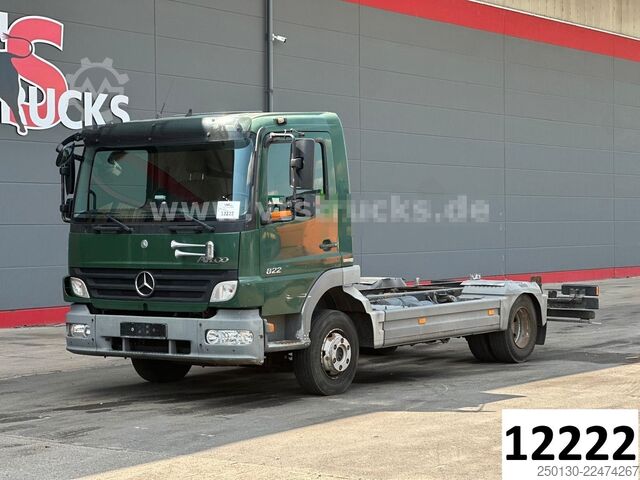 Van chassis MERCEDES-BENZ Atego 822 L Fahrgestell