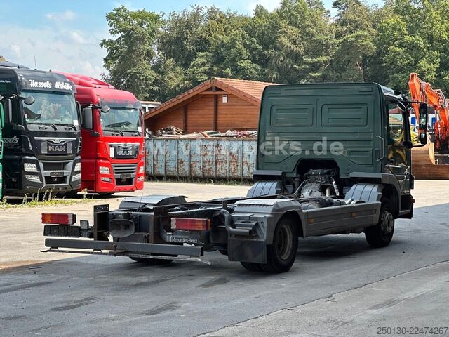 Van chassis MERCEDES-BENZ Atego 822 L Fahrgestell