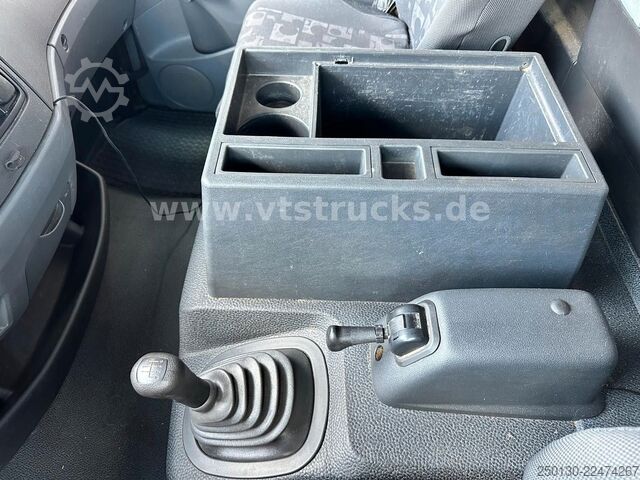 Van chassis MERCEDES-BENZ Atego 822 L Fahrgestell