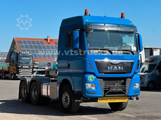 Heavy-duty truck MAN TGX 33.480 6x4 BLS NAVI KLIMA Intarder 83to