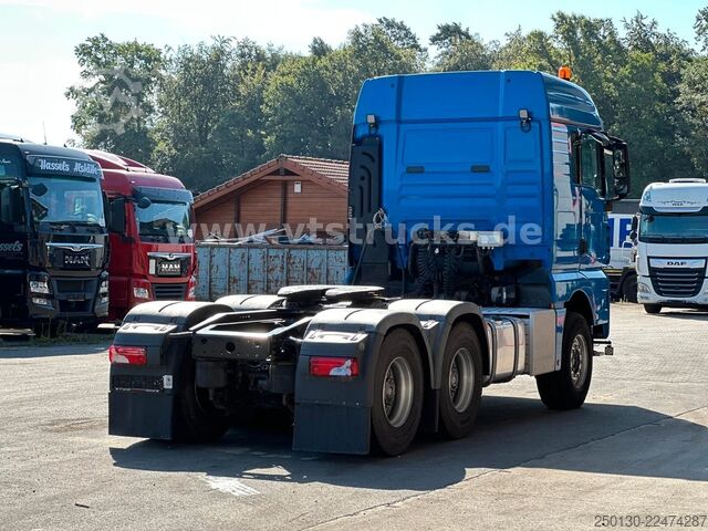 Heavy-duty truck MAN TGX 33.480 6x4 BLS NAVI KLIMA Intarder 83to