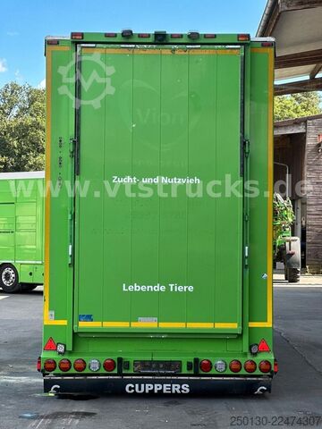 Horse transport trailer  Cuppers LVA 09-16 AL 3-Stock Viehanhänger,