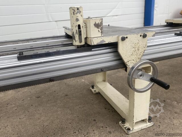 Adjustment unit with 2 adjustment tables with hand crank adjustment – made of ALU system profile, li EIGENBAU