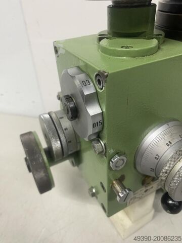 Vertikalfräskopf, Fräskopf, Winkelfräskopf SK 40, Winkelkopf SK40, Vertikalkopf für Fräsmaschine MAHO MH300 oder MH400