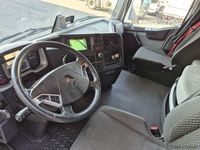 Standard tractor unit Renault T-Series
