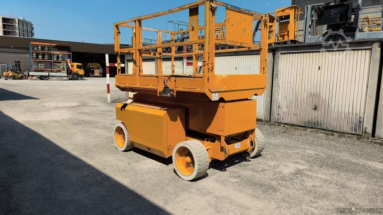 Scherenhubtisch Genie GS-3268 DC