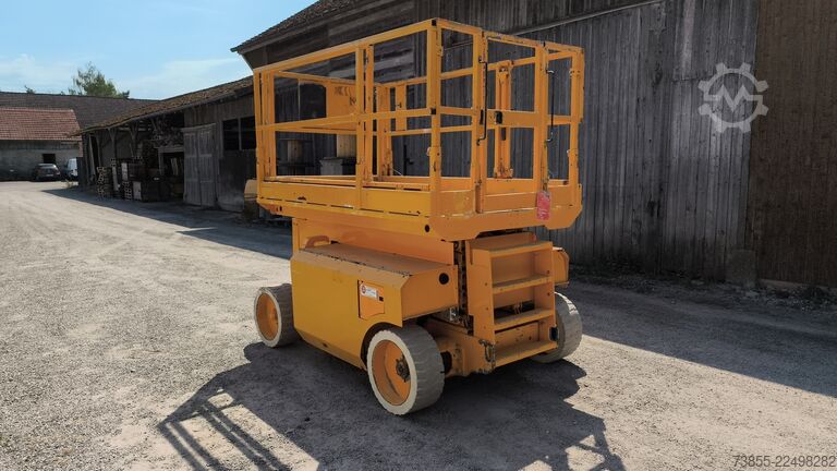 Scherenhubtisch Genie GS-3268 DC