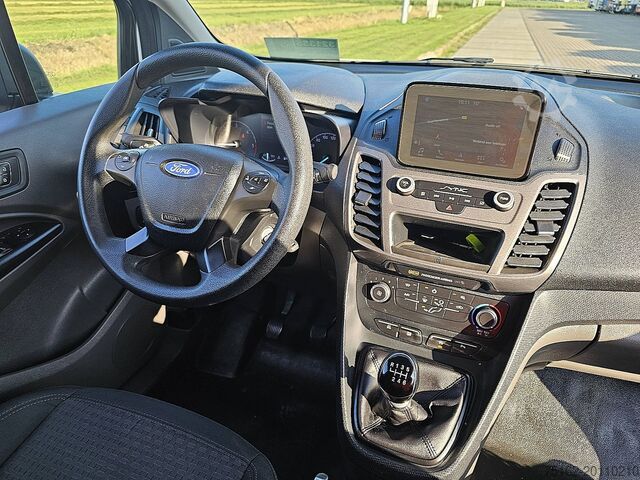 Suitcase FORD TRANSIT CONNECT 1.5 L2H1 Navi 3-Zits AC!