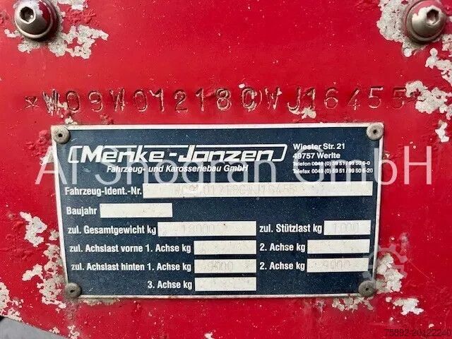 Pferdeanhänger Menke-Janzen 2 x Achsen PBW / Geflügeltransport