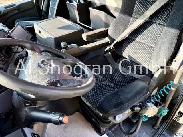 Tipper with crane Mercedes-Benz Actros 3241 Kipper + Kran HMF 1643 -Z2 Funk/Eu5