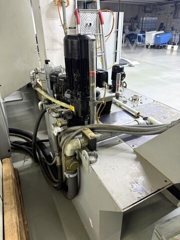 CNC universal machining center DECKEL MAHO DMU 60 P Hi-dyn