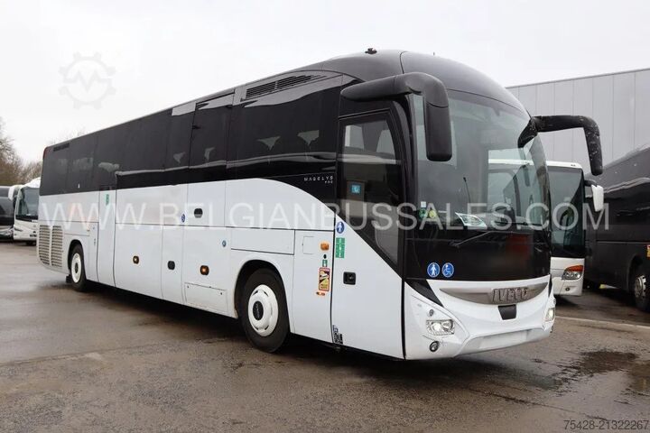 Motor coach Iveco Magelys / 12.8m / Lift / Full Option