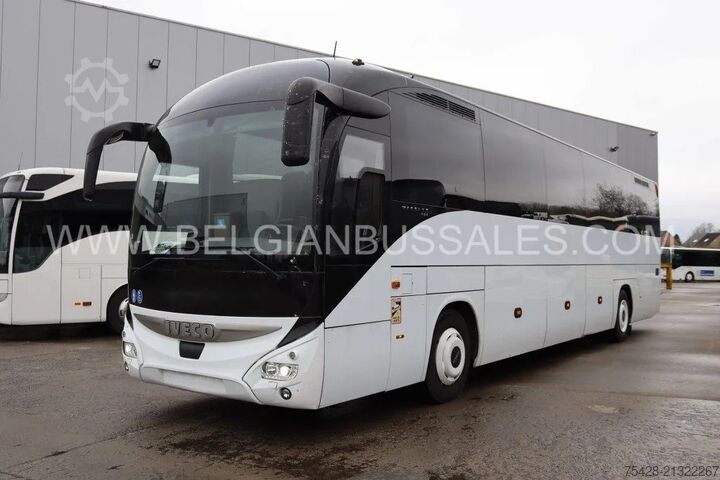 Motor coach Iveco Magelys / 12.8m / Lift / Full Option