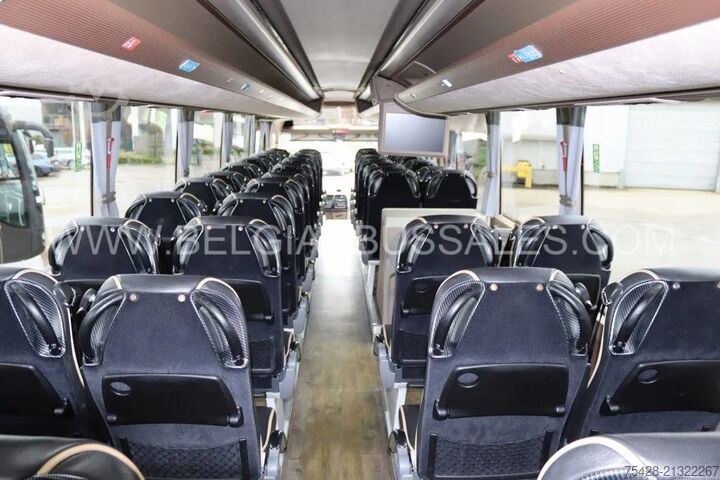 Motor coach Iveco Magelys / 12.8m / Lift / Full Option