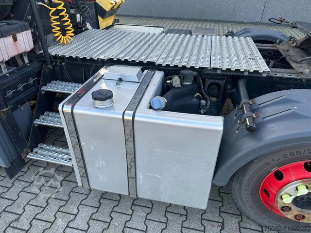 Hazardous substances MAN TGS TGS 24.320 6x2 / 71.629km!!! / EURO 6 / NL-...