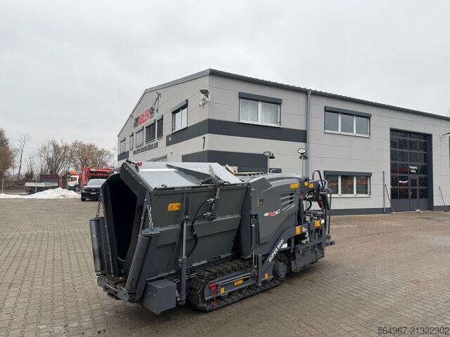 Tracked paver Vögele Super 800i Asphaltfertiger NEUWERTIG!