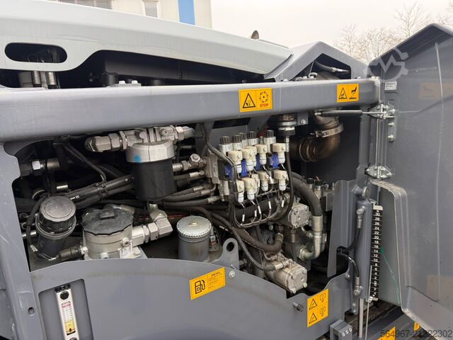 Tracked paver Vögele Super 800i Asphaltfertiger NEUWERTIG!