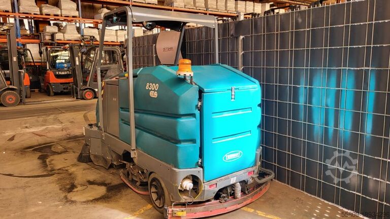 Scrubber/dryers Tennant 8300 GS // Elektro // 3497 Std.