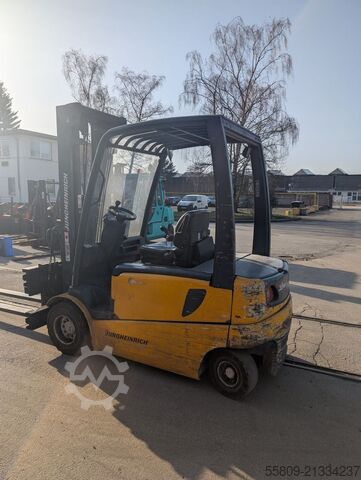 Elektro 4 Rad-Stapler Jungheinrich EFG 430