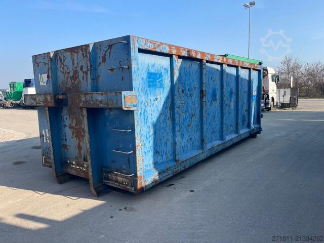 Roll-off container  CONTAINER SCARRABILE USATO A CIELO APERTO STAGNO