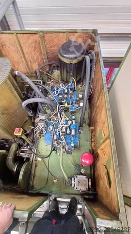 Hydraulic press with draw cushion REPKON RHHP 100  1000/400 kN