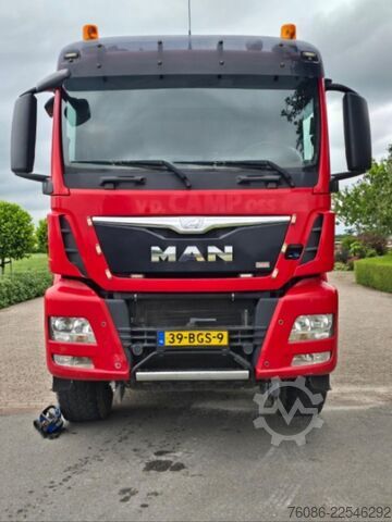 Tipper with crane MAN TGS 33.400 6X6 BH WVT WS Z-kraan/KIPPER!! EURO 6!!