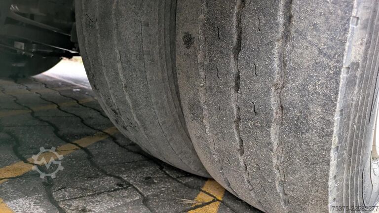 Low loader Langendorf 01.2027 SATUE 30/31 SATUE 30 - 9,40 m Achsschen...