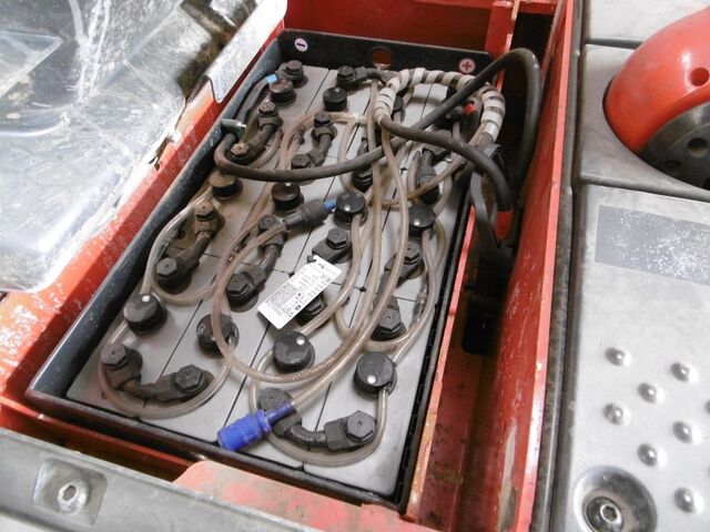 Manual stacker Linde L12 AP