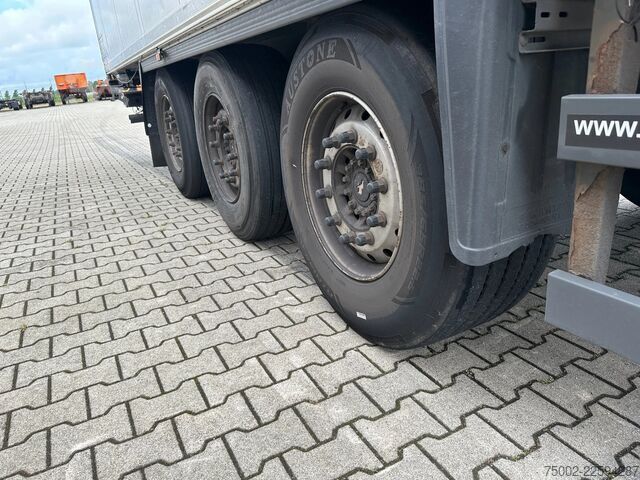 Refrigerated/frozen transport Schmitz Cargobull CARRIER VECTOR 1950 D/E /DISCBRAKES / NL-TRAILE...