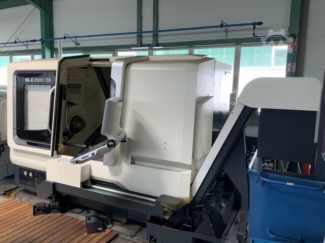 CNC Dreh-Fräszentrum DMG MORI NLX 2500/700