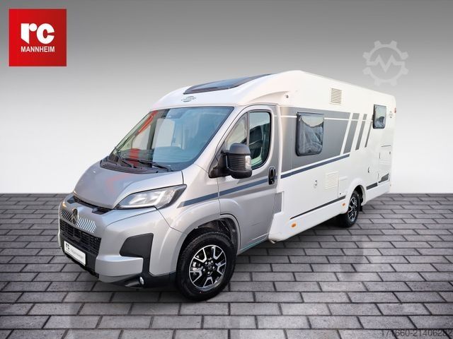 Semi-integrated camper CARADO V 347