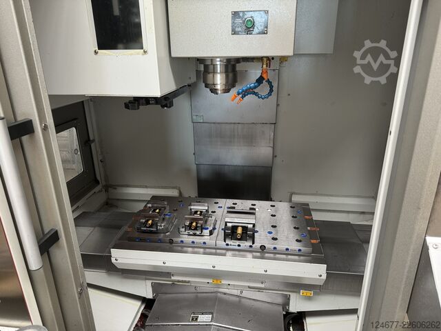 Universal machining center MTRent MTevo V76D