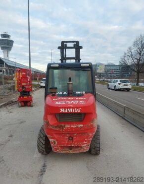 All-terrain fork lift Manitou MSI 30 ST5 Diesel 3,0 t Hub 4,00 m